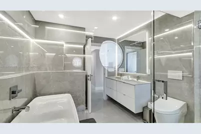 1000 Island Blvd #1004, Aventura, FL 33160 - Photo 35