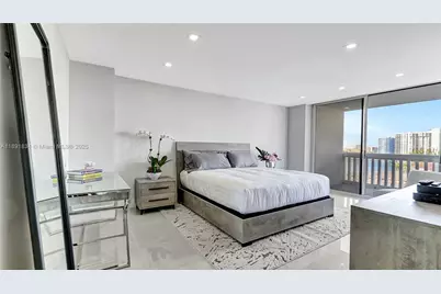 1000 Island Blvd #1004, Aventura, FL 33160 - Photo 23