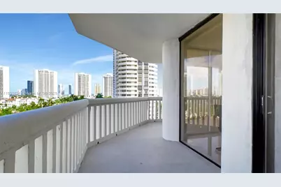 1000 Island Blvd #1004, Aventura, FL 33160 - Photo 45