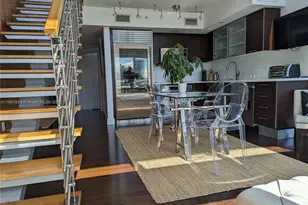 41 SE 5th St, Miami, FL 33131 - Photo 9