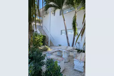 7435 Byron Ave, Miami Beach, FL 33141 - Photo 1