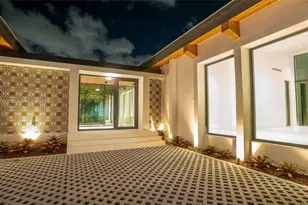 6716 San Vicente St, Coral Gables, FL 33146 - Photo 11