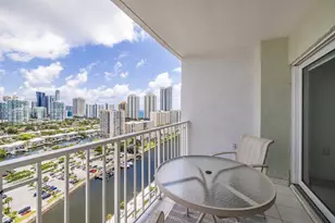 500 Bayview Dr, Sunny Isles Beach, FL 33160 - Photo 15