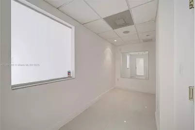 814 Ponce De Leon Blvd #304, Coral Gables, FL 33134 - Photo 11