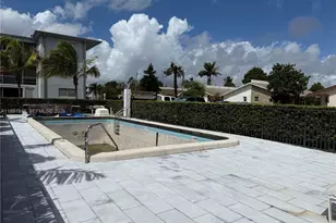 1100 NE 1st Ct, Hallandale Beach, FL 33009 - Photo 41