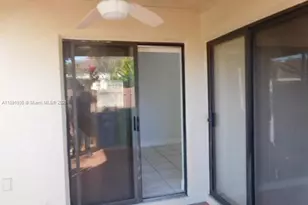 17038 NW 66th Ct, Hialeah, FL 33015 - Photo 21