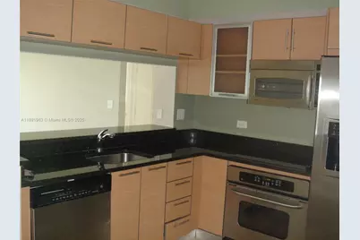 31 SE 5 St #1210, Miami, FL 33131 - Photo 1