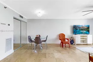 770 Claughton Island Dr, Miami, FL 33131 - Photo 7