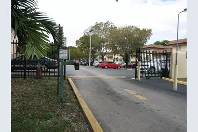 10901 N Kendall Dr #109, Miami, FL 33176 - Photo 31