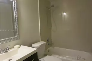 10901 N Kendall Dr, Miami, FL 33176 - Photo 25