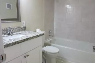 10901 N Kendall Dr, Miami, FL 33176 - Photo 17