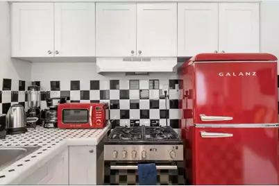 7721 Harding Ave #8, Miami Beach, FL 33141 - Photo 7