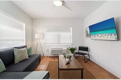 7721 Harding Ave #4, Miami Beach, FL 33141 - Photo 3