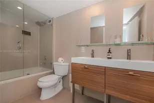 [Address not provided], Miami Beach, FL 33139 - Photo 25