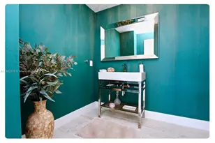 3500 Island Blvd, Aventura, FL 33160 - Photo 13