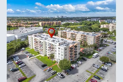 9310 Fontainebleau Blvd #201, Miami, FL 33172 - Photo 21