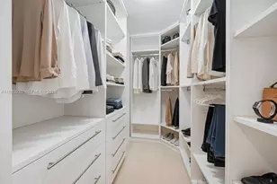 6365 Collins Ave, Miami Beach, FL 33141 - Photo 5