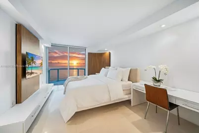 6365 Collins Ave #2901, Miami Beach, FL 33141 - Photo 3