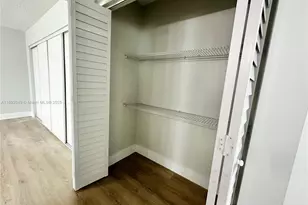 213 Oakridge N, Deerfield Beach, FL 33442 - Photo 13