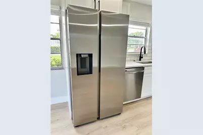 213 Oakridge  N #213, Deerfield Beach, FL 33442 - Photo 19