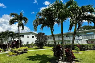 213 Oakridge N, Deerfield Beach, FL 33442 - Photo 29