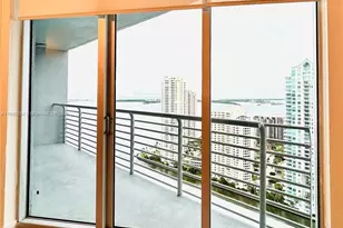 325 S Biscayne Blvd, Miami, FL 33131 - Photo 9