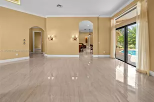 19230 SW 30th St, Miramar, FL 33029 - Photo 9