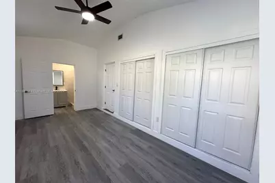 9221 Broad Manor Rd, Miami, FL 33147 - Photo 11