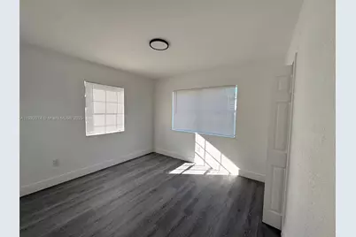 9221 Broad Manor Rd, Miami, FL 33147 - Photo 15