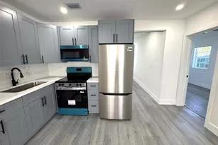 9221 Broad Manor Rd, Miami, FL 33147 - Photo 17