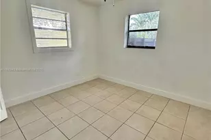 4111 SW 33rd St, West Park, FL 33023 - Photo 9