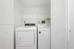 1178 NW 122nd Terrace, Pembroke Pines, FL 33026 - Photo 27