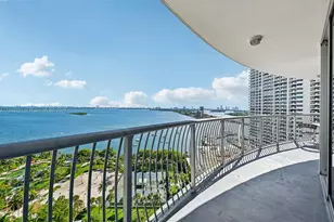 1750 N Bayshore Dr, Miami, FL 33132 - Photo 25