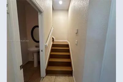 10800 NW 88th Ter #218, Doral, FL 33178 - Photo 9