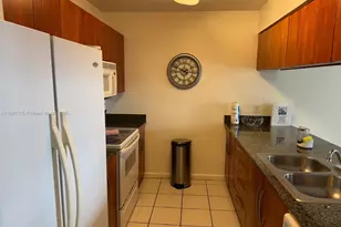 1200 Brickell Bay Dr, Miami, FL 33131 - Photo 1