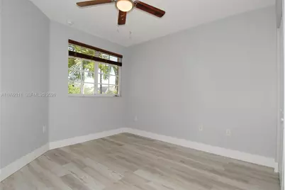 7636 Foxcroft Ln, Davie, FL 33328 - Photo 15