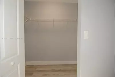 7636 Foxcroft Ln, Davie, FL 33328 - Photo 23