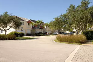 7636 Foxcroft Ln, Davie, FL 33328 - Photo 33