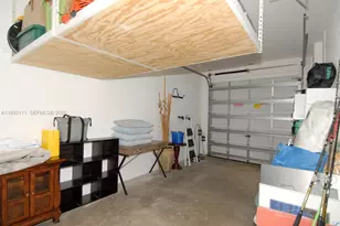 7636 Foxcroft Ln, Davie, FL 33328 - Photo 27