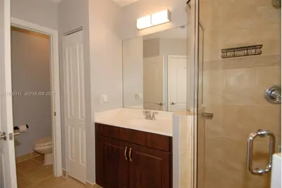 7636 Foxcroft Ln, Davie, FL 33328 - Photo 25