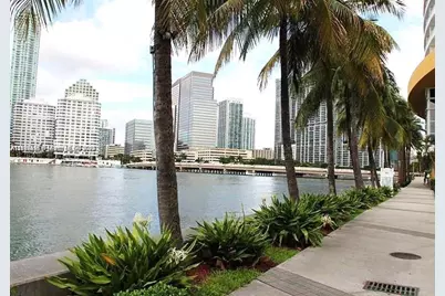 999 SW 1st Ave #2115, Miami, FL 33130 - Photo 17