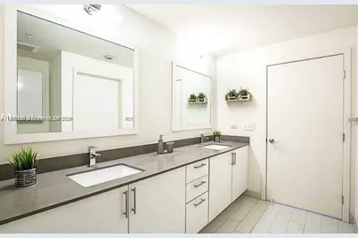 999 SW 1st Ave #2115, Miami, FL 33130 - Photo 13