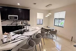 8640 NW 101st Pl, Doral, FL 33178 - Photo 13