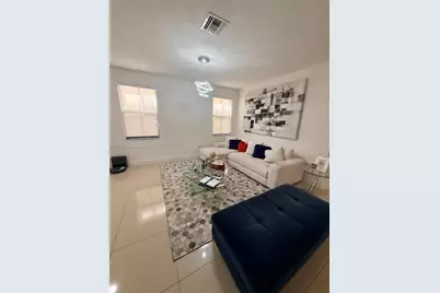 8640 NW 101st Pl #8640, Doral, FL 33178 - Photo 7