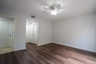 300 Majorca Ave, Coral Gables, FL 33134 - Photo 13