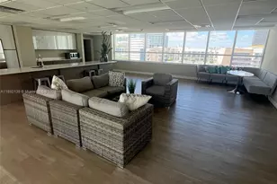 321 NE 26th St, Miami, FL 33137 - Photo 25