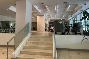 100 Lincoln Rd, Miami Beach, FL 33139 - Photo 15