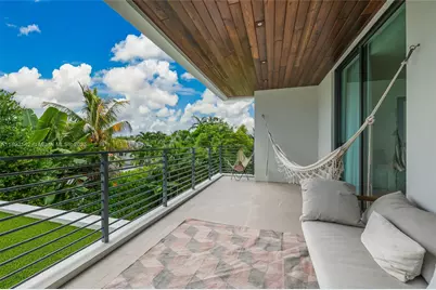 445 Ridgewood Rd, Key Biscayne, FL 33149 - Photo 29