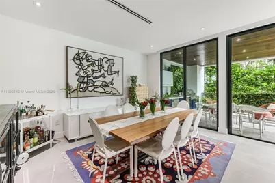 445 Ridgewood Rd, Key Biscayne, FL 33149 - Photo 11