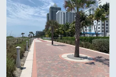 5005 Collins Ave, Miami Beach, FL 33140 - Photo 9